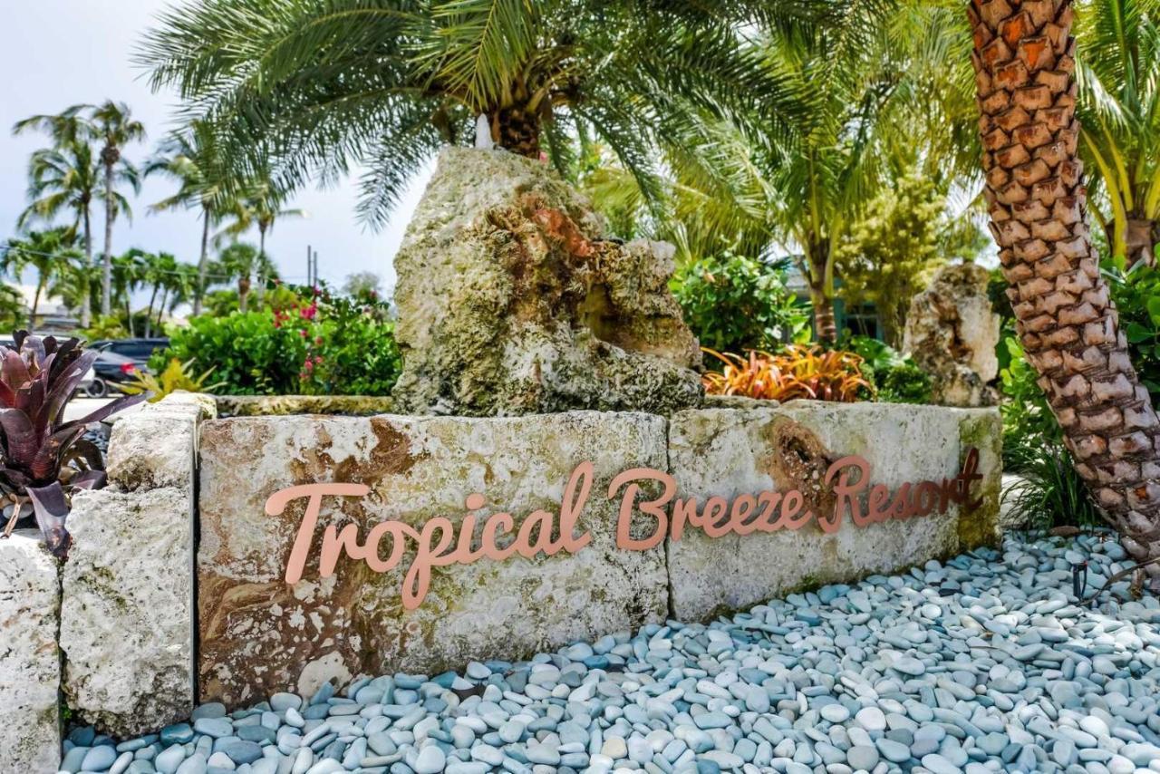 Tropical Breeze Resort Сарасота Экстерьер фото